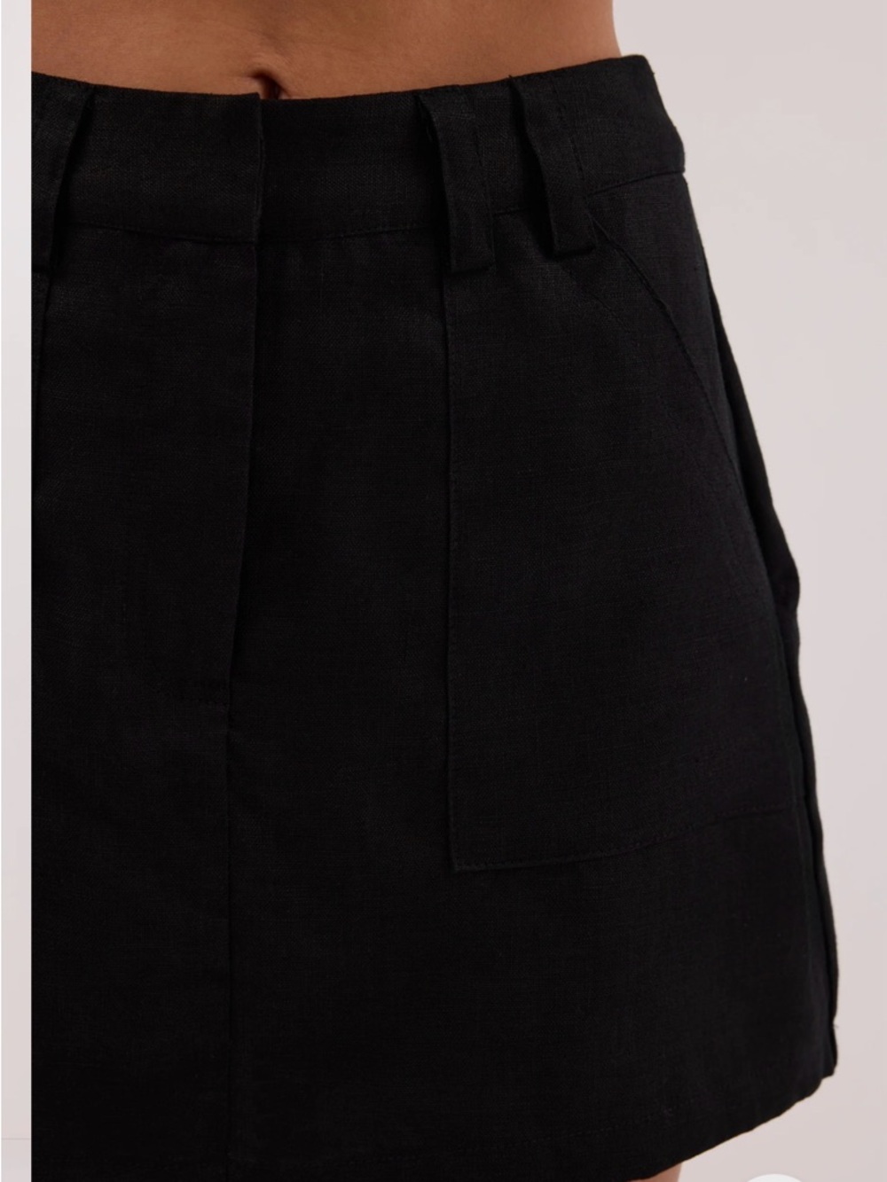 DISSH Black Linen Mini Skort - Picture 2 of 4